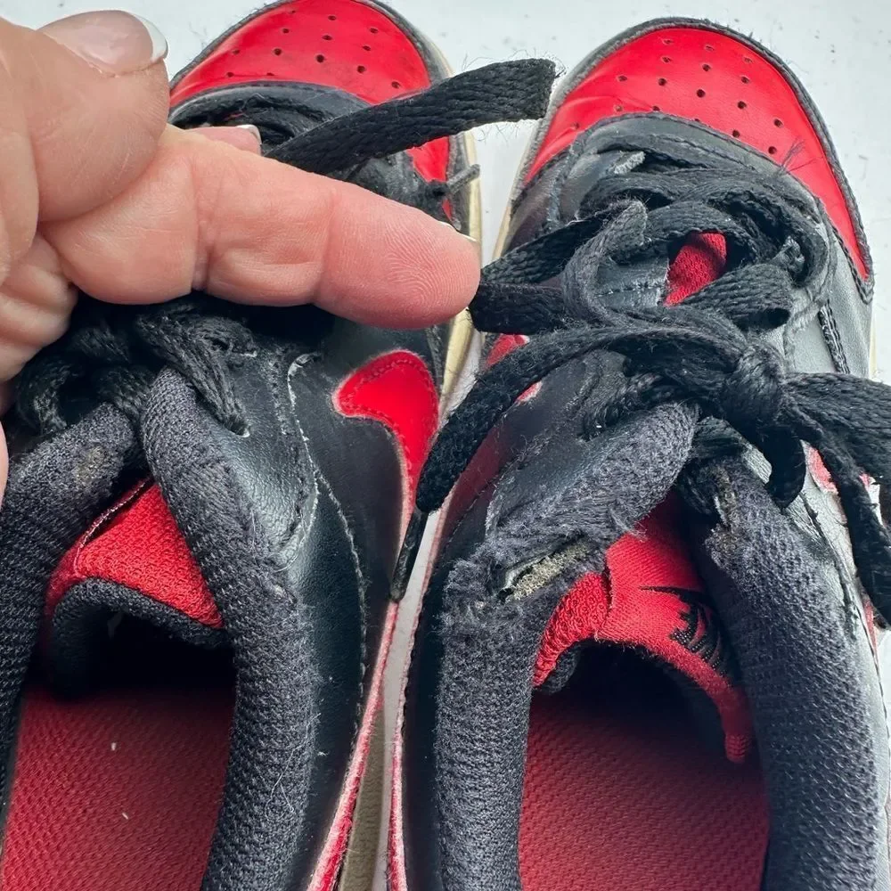 Nike Kids Black and Red Sneakers
